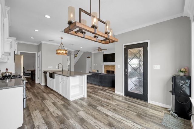 12394 Pebble View Drive, Conroe, TX 77304