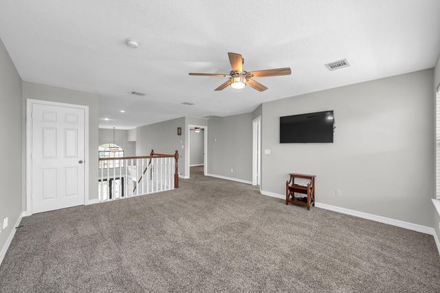 12394 Pebble View Drive, Conroe, TX 77304