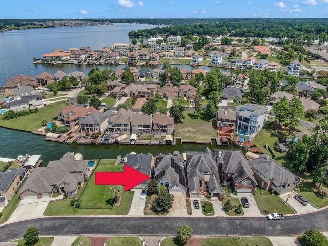 12394 Pebble View Drive, Conroe, TX 77304