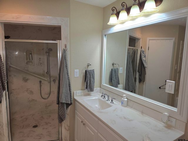450 Pennington Street, Lovelady, TX 75851