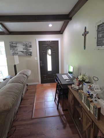 450 Pennington Street, Lovelady, TX 75851