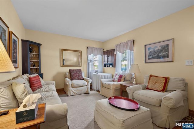 38 Hackensack Street, Wood Ridge, NJ 07075
