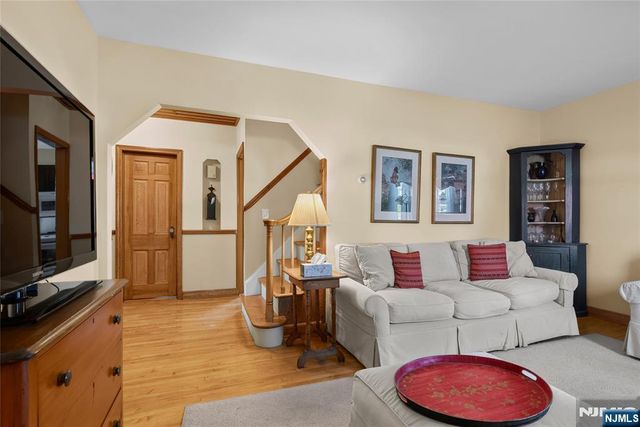 38 Hackensack Street, Wood Ridge, NJ 07075