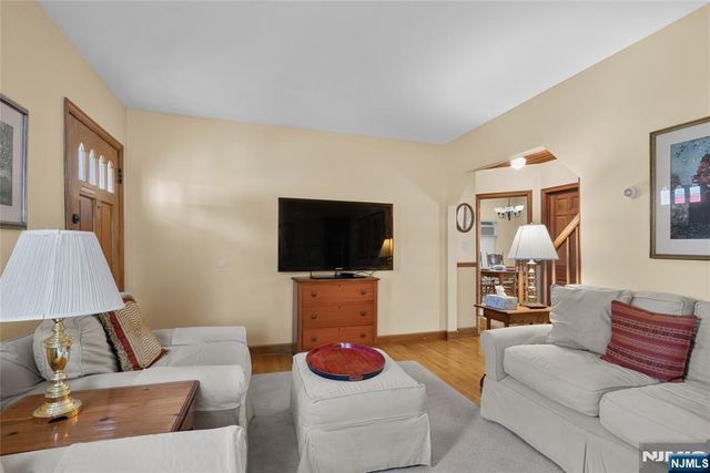 38 Hackensack Street, Wood Ridge, NJ 07075