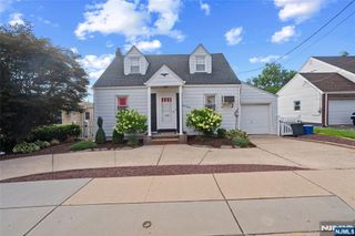 38 Hackensack Street, Wood Ridge, NJ 07075