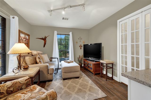 208 Quail Creek DR, San Marcos, TX 78666