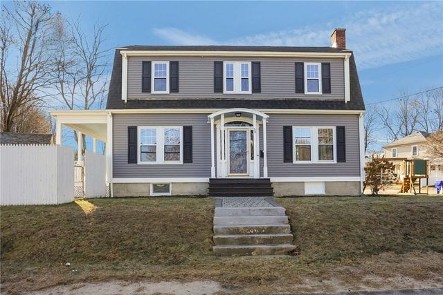 58 Youngs Avenue, West Warwick, RI 02893