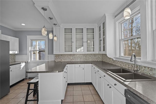 58 Youngs Avenue, West Warwick, RI 02893