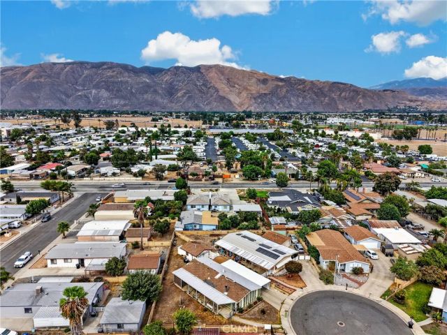209 Flora vista Street, San Jacinto, CA 92582