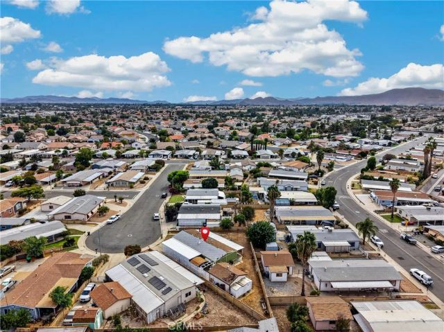 209 Flora vista Street, San Jacinto, CA 92582