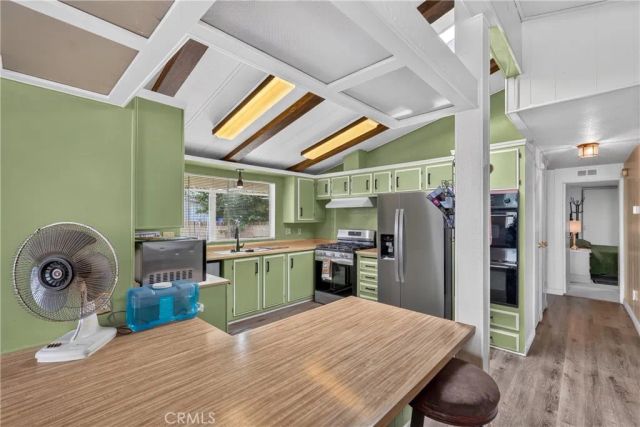 209 Flora vista Street, San Jacinto, CA 92582