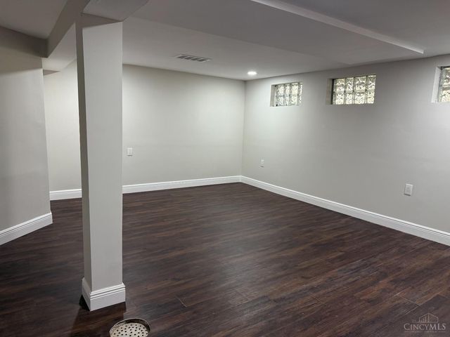 1148 Hollywood Avenue, Cincinnati, OH 45224