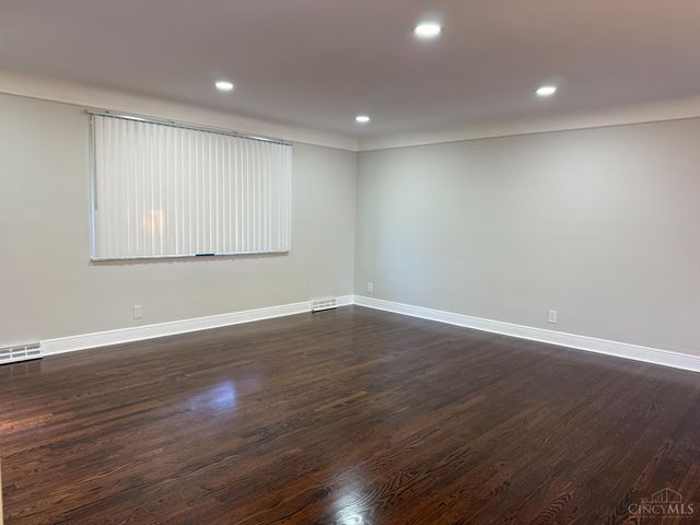 1148 Hollywood Avenue, Cincinnati, OH 45224