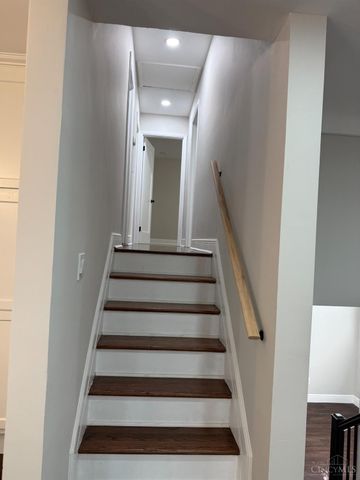 1148 Hollywood Avenue, Cincinnati, OH 45224