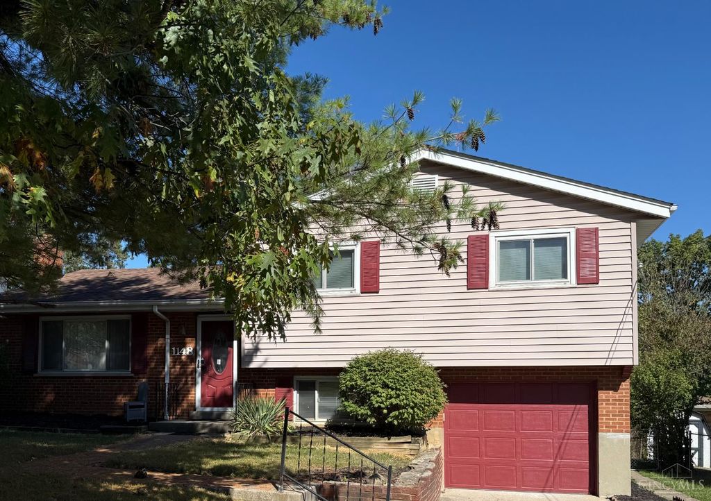 1148 Hollywood Avenue, Cincinnati, OH 45224
