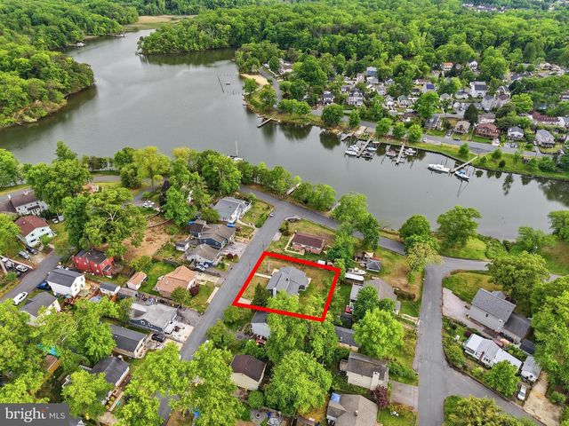 1816 KEYMAR RD, Edgewater, MD 21037