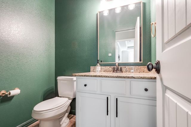 2813 Lost Maples Drive, Pearland, TX 77584