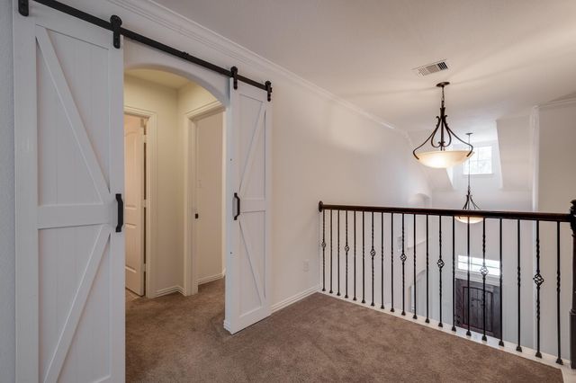 2813 Lost Maples Drive, Pearland, TX 77584