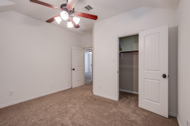 2813 Lost Maples Drive, Pearland, TX 77584