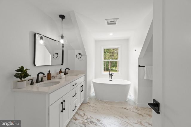 23 NELSON RIDGE RD, Princeton, NJ 08540