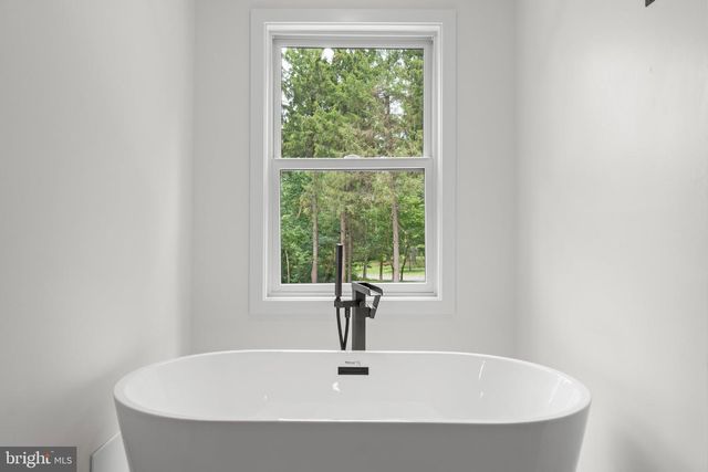 23 NELSON RIDGE RD, Princeton, NJ 08540