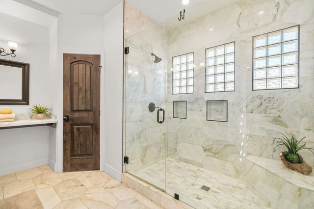 3369 Dehesa Road, El Cajon, CA 92019
