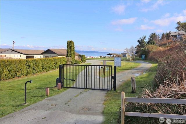 1988 Cascade View Drive, Camano Island, WA 98282