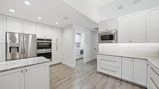 1134 San Jose Forest Dr, St Augustine, FL 32080