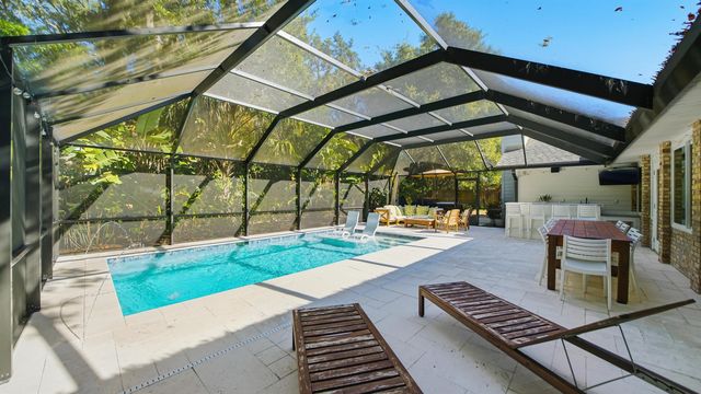 1134 San Jose Forest Dr, St Augustine, FL 32080