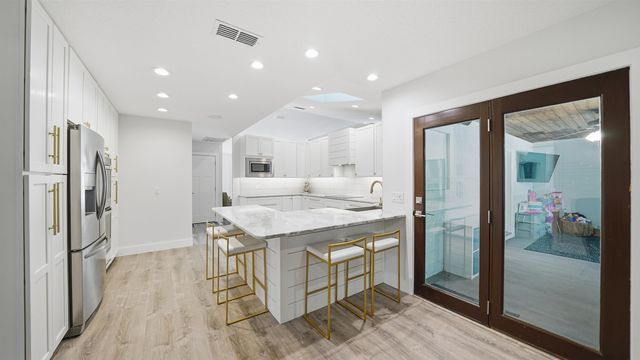 1134 San Jose Forest Dr, St Augustine, FL 32080