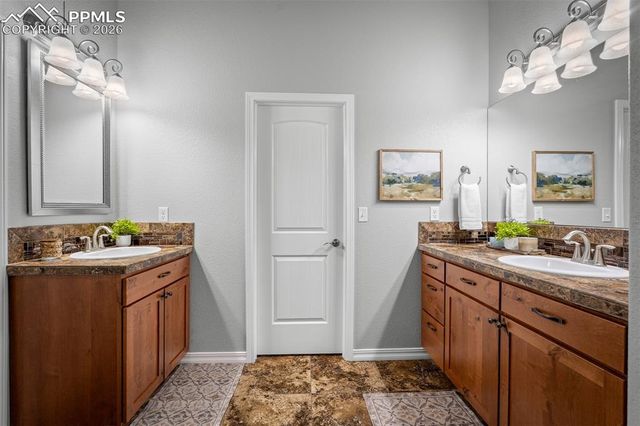 13916 Paradise Villas Grove, Colorado Springs, CO 80921