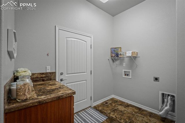 13916 Paradise Villas Grove, Colorado Springs, CO 80921