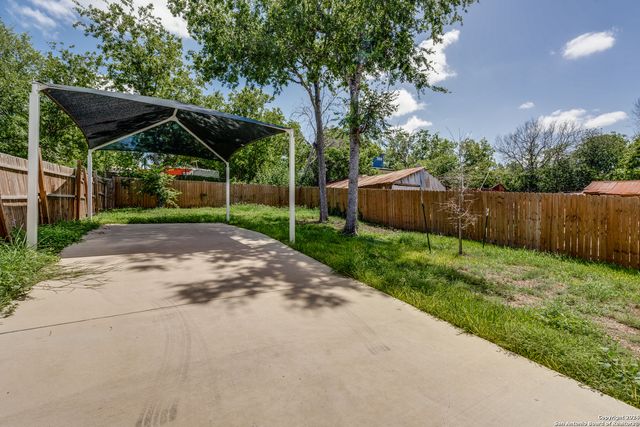 2638 E COMMERCE ST, San Antonio, TX 78203