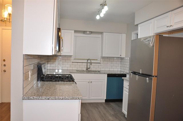 11802 Argonne Forest TRL A, Austin, TX 78759