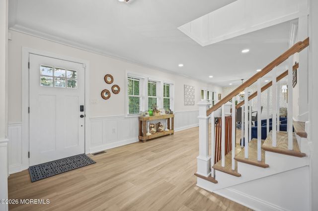 91 Davis Lane, Red Bank, NJ 07701