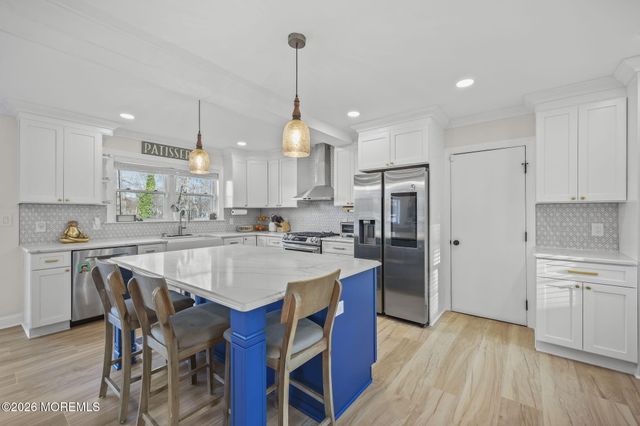 91 Davis Lane, Red Bank, NJ 07701