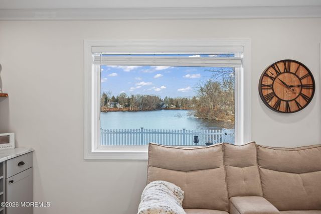 91 Davis Lane, Red Bank, NJ 07701