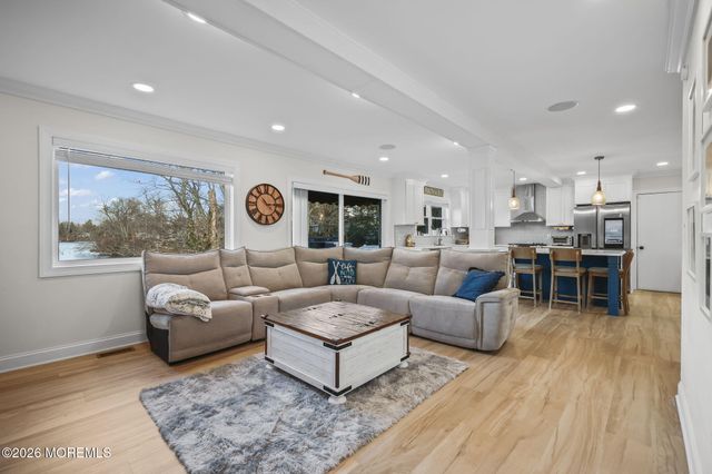 91 Davis Lane, Red Bank, NJ 07701