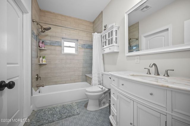 91 Davis Lane, Red Bank, NJ 07701