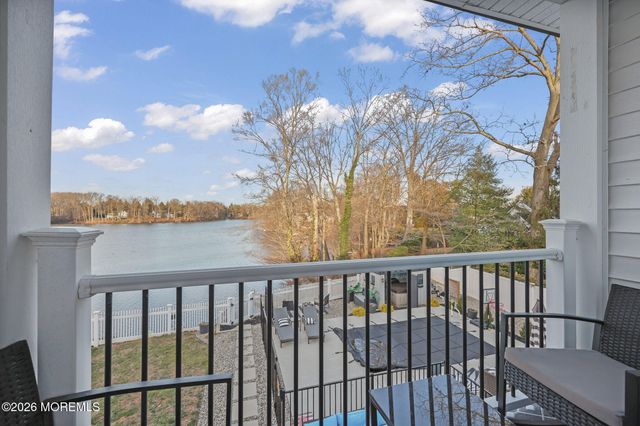 91 Davis Lane, Red Bank, NJ 07701