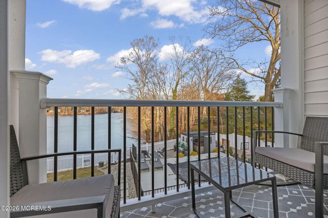 91 Davis Lane, Red Bank, NJ 07701