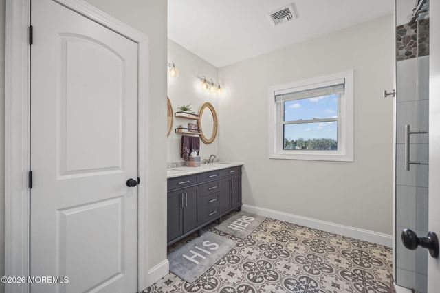 91 Davis Lane, Red Bank, NJ 07701