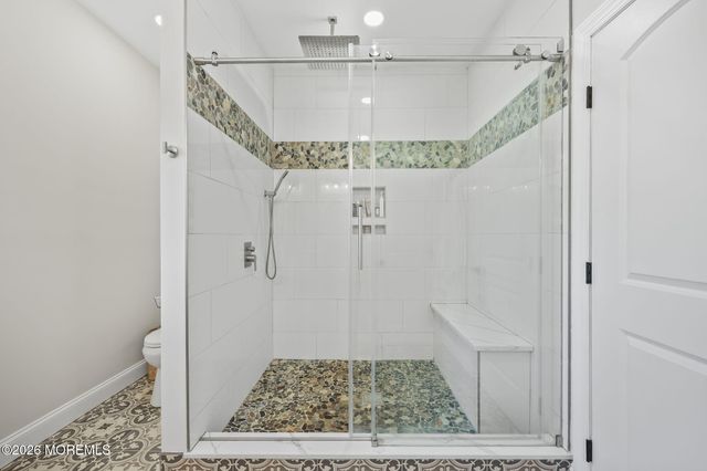 91 Davis Lane, Red Bank, NJ 07701