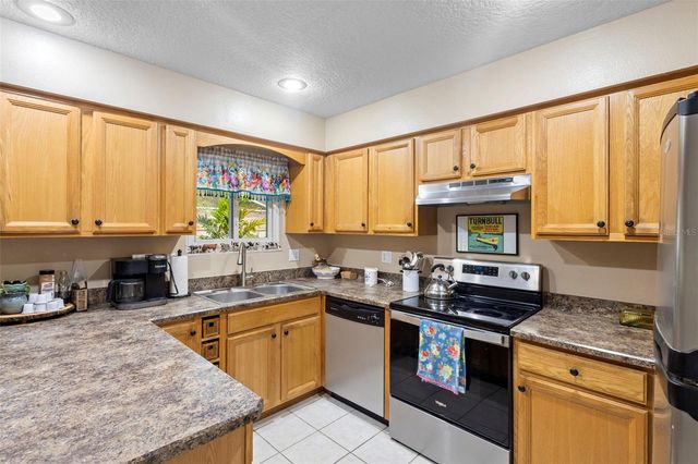 903 CABBAGE COURT, Deland, FL 32720