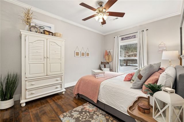 230 Madison 2625, Huntsville, AR 72740