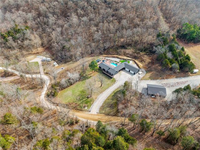 230 Madison 2625, Huntsville, AR 72740