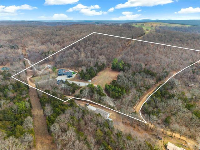 230 Madison 2625, Huntsville, AR 72740