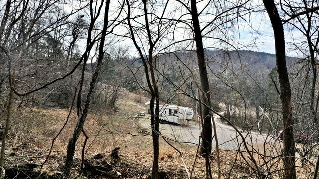 230 Madison 2625, Huntsville, AR 72740