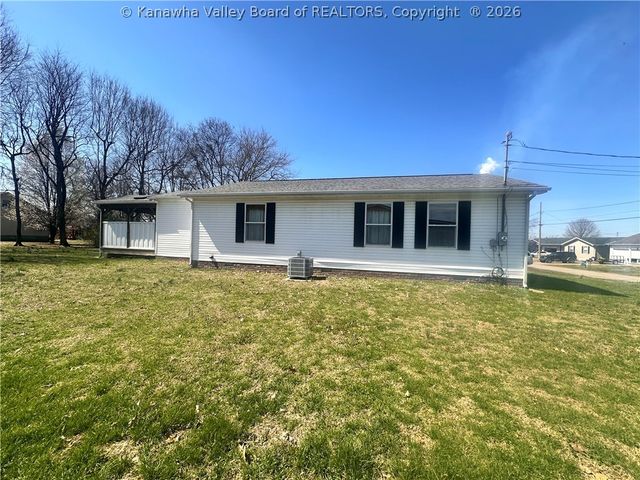 264 Hawthorne Lane, Point Pleasant, WV 25550