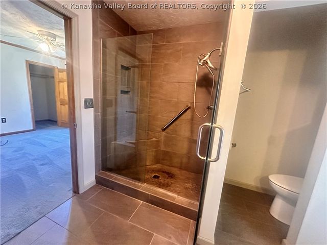 264 Hawthorne Lane, Point Pleasant, WV 25550